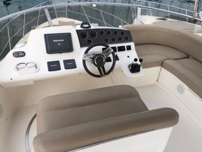 Book yachts online - motorboat - Sealine F42-5 Fly - SUNSHINE 8 - rent