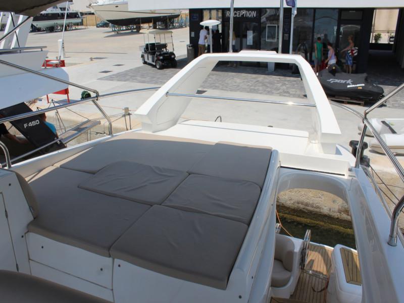 Book yachts online - motorboat - Sealine F42-5 Fly - SUNSHINE 8 - rent