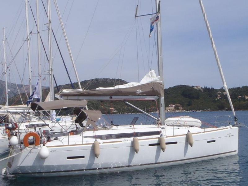 Book yachts online - sailboat - Sun Odyssey 409 - El Greco - new sails 2022 - rent
