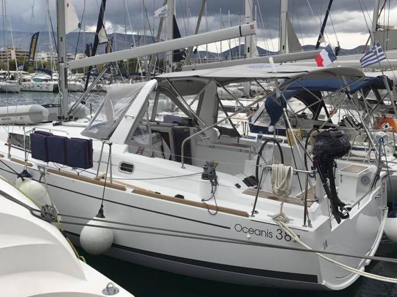 Book yachts online - sailboat - Oceanis 38.1 - Zeus - rent