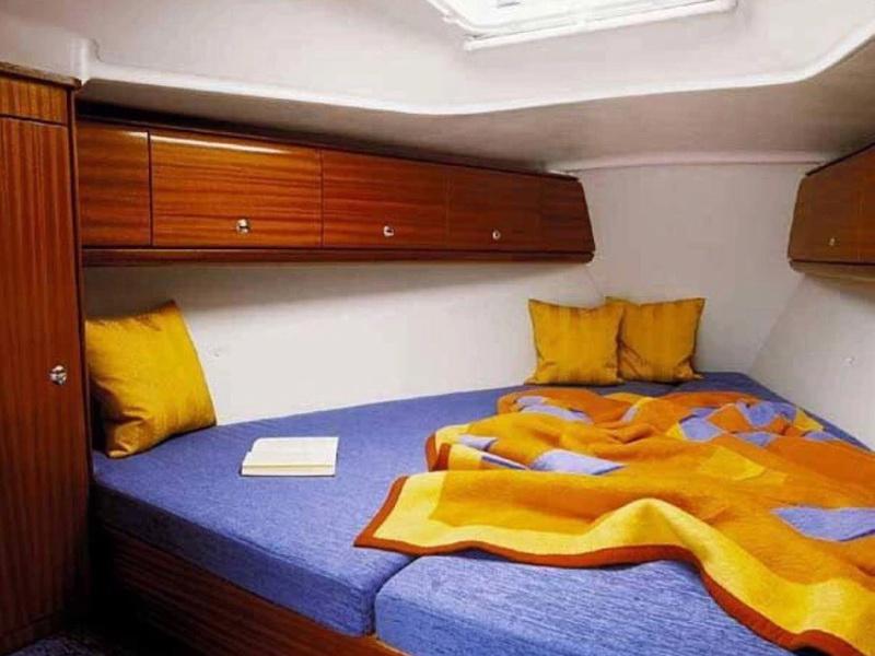 Book yachts online - sailboat - Bavaria 32 - Thorikos - rent