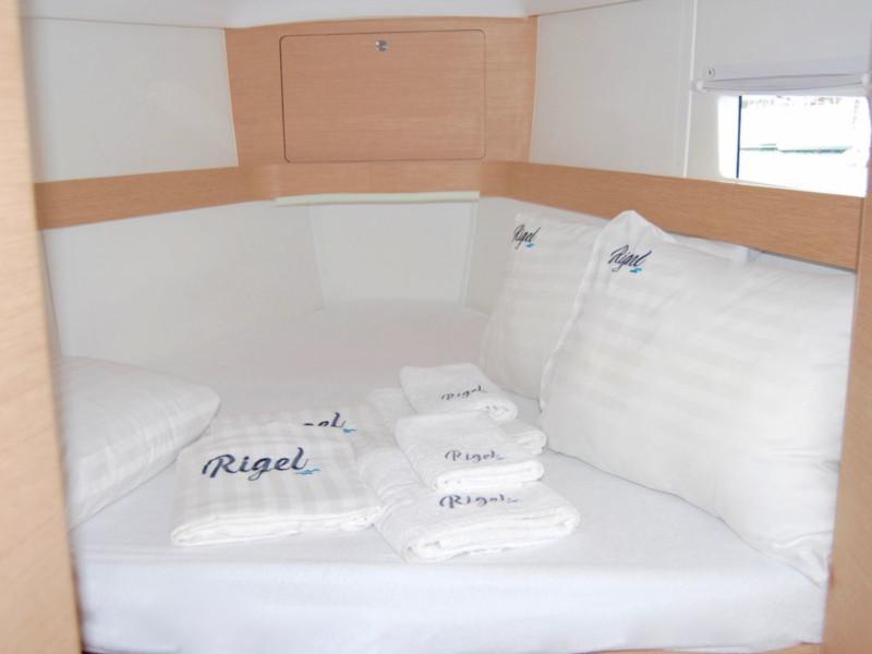 Book yachts online - sailboat - Elan Impression 45 - Rigel (Electric Heads, Inverter) - rent