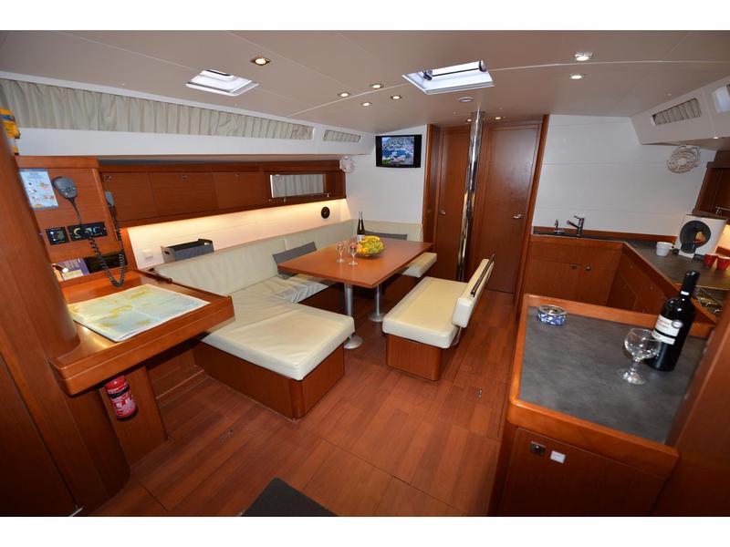 Book yachts online - sailboat - Oceanis 48 - Pherousa - rent