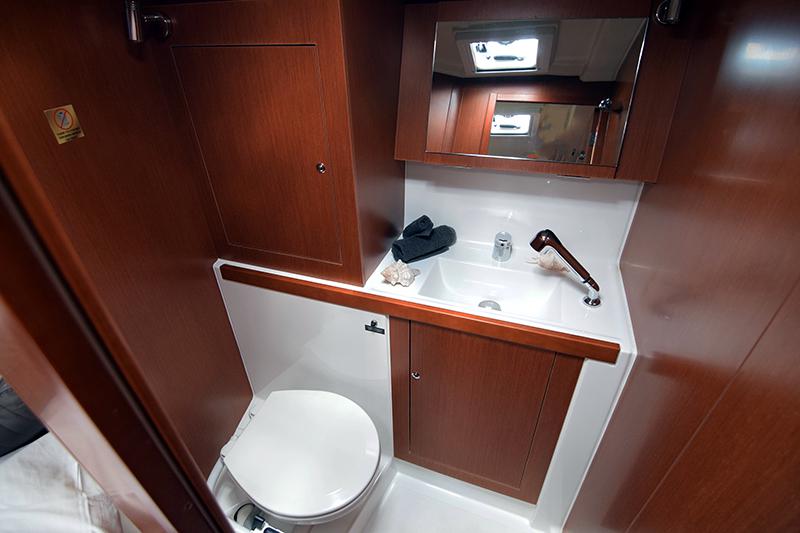 Book yachts online - sailboat - Oceanis 41.1 - Norma (Refit 2022) - rent