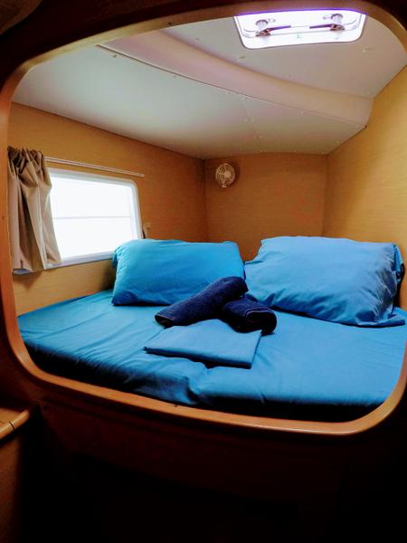 Book yachts online - catamaran - Lagoon 380 - Dattilo - rent