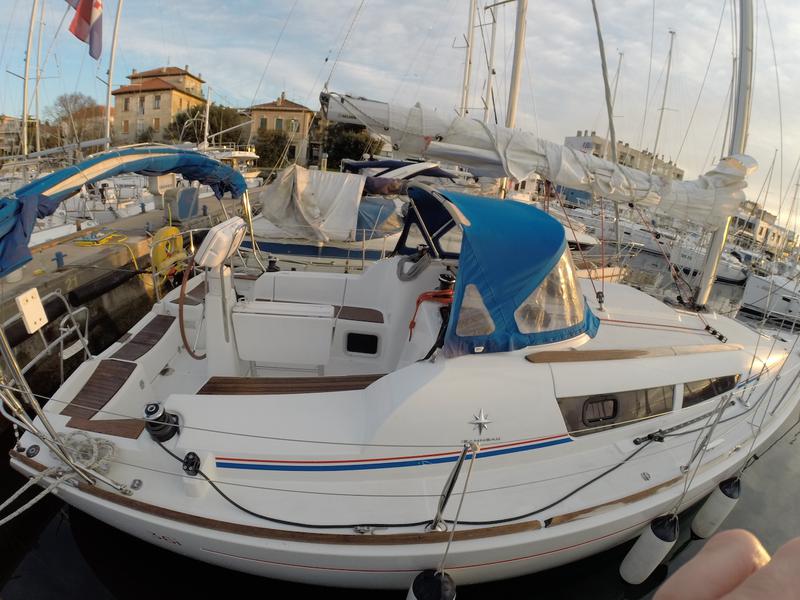 Book yachts online - sailboat - Sun Odyssey 36i - Agatha  - rent