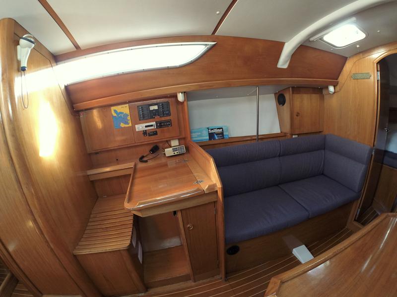 Book yachts online - sailboat - Sun Odyssey 36.2 - Sea Dancer - rent