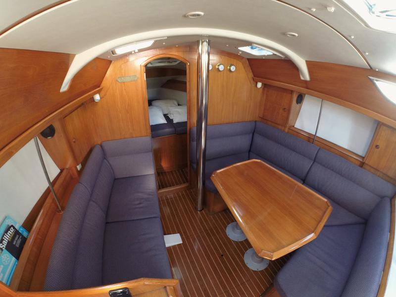 Book yachts online - sailboat - Sun Odyssey 36.2 - Sea Dancer - rent