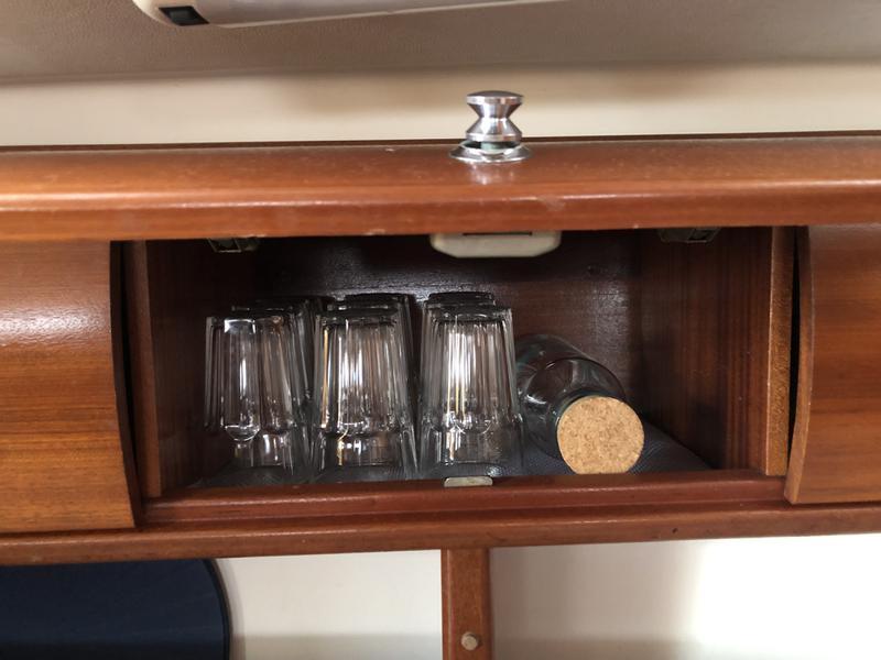 Book yachts online - sailboat - Bavaria 44 - Dišpet - sails 2019/solar panels - rent