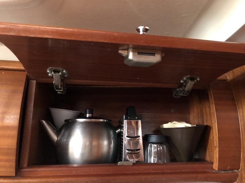 Book yachts online - sailboat - Bavaria 44 - Dišpet - sails 2019/solar panels - rent