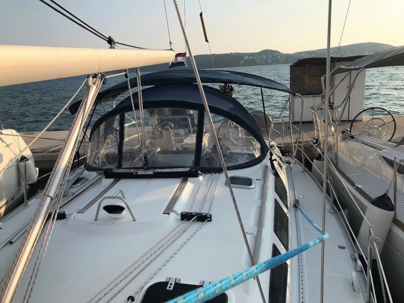 Book yachts online - sailboat - Sun Odyssey 40.3 - Larus - rent