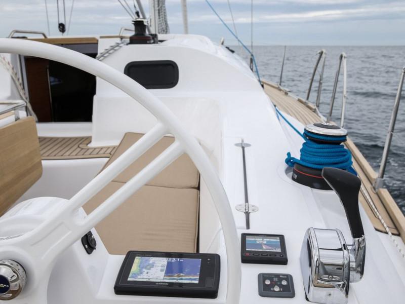 Book yachts online - sailboat - Elan 45 Impression - 4 cabin version - Jasmin - rent