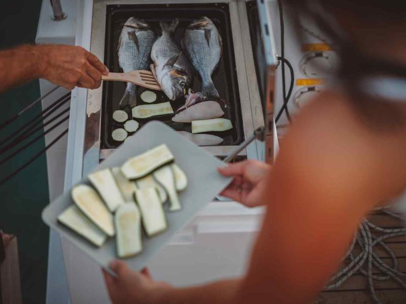 Book yachts online - sailboat - Elan Impression 45.1 - Eva - rent