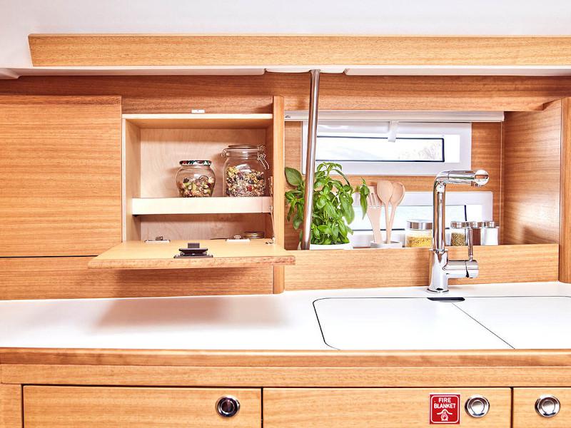 Book yachts online - sailboat - Elan Impression 45.1 - Eva - rent