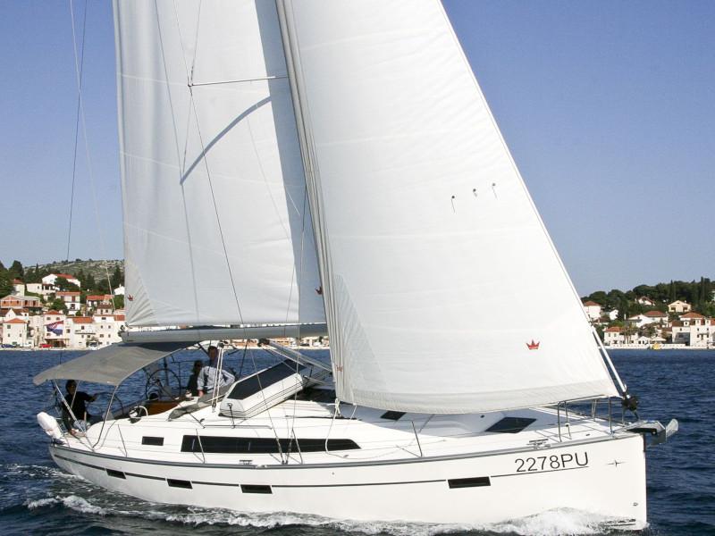 Book yachts online - sailboat - Bavaria Cruiser 41 - Maestral - rent