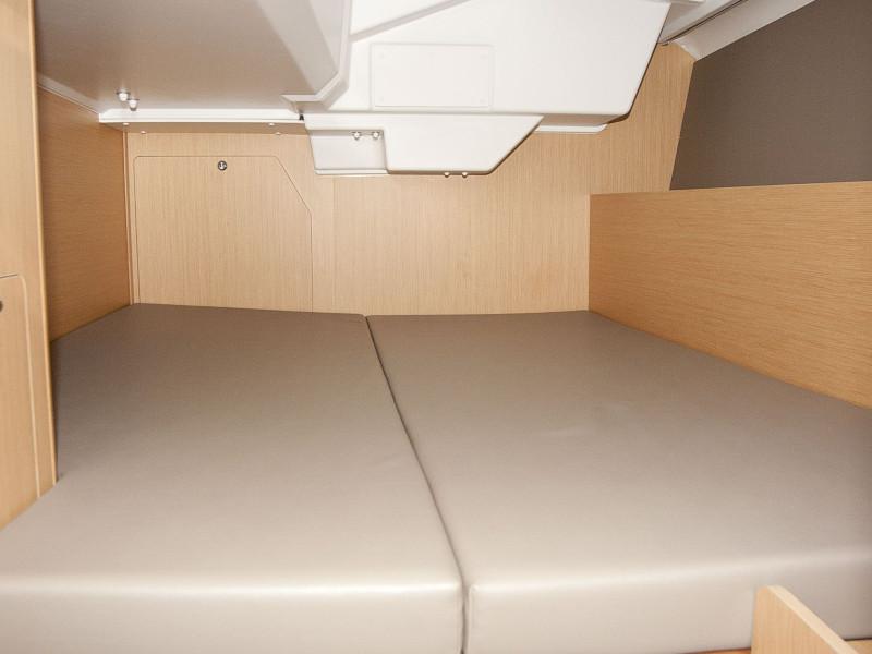 Book yachts online - sailboat - Oceanis 38 - Auxelle - rent