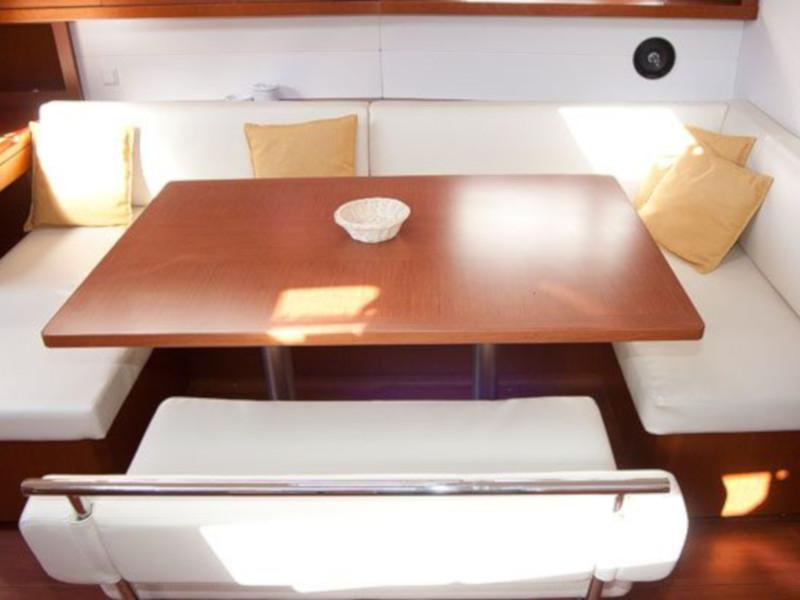 Book yachts online - sailboat - Oceanis 48 - Lukas - rent