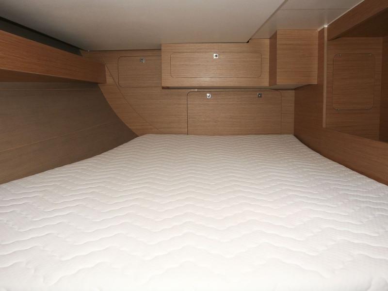 Book yachts online - sailboat - Dufour 382 Grand Large - 3 cab - Henry - rent