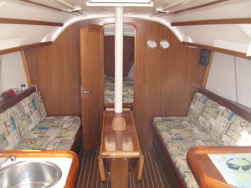 Book yachts online - sailboat - Bavaria 32 - Penelope - rent