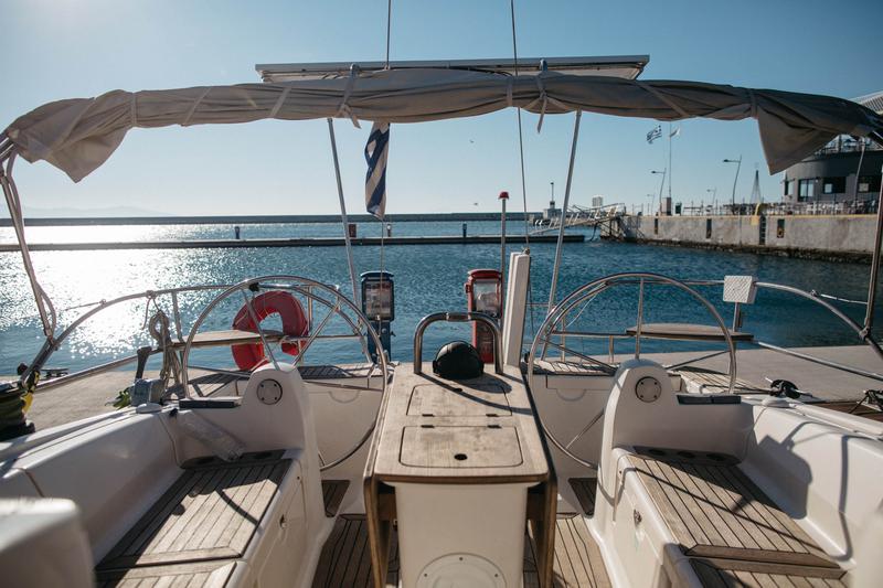 Book yachts online - sailboat - Elan 434 - Naias - rent