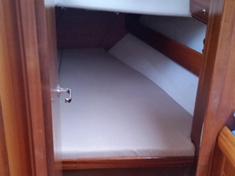 Book yachts online - sailboat - Bavaria 36 (Owner's version) - Ankereva - rent