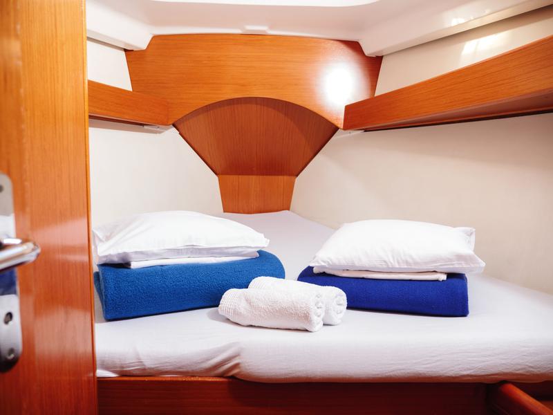 Book yachts online - sailboat - Sun Odyssey 449 - ODESSA - rent