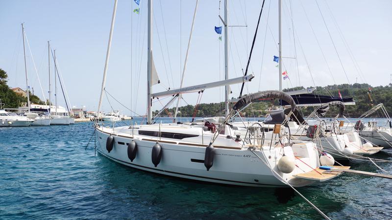 Book yachts online - sailboat - Sun Odyssey 449 - ODESSA - rent