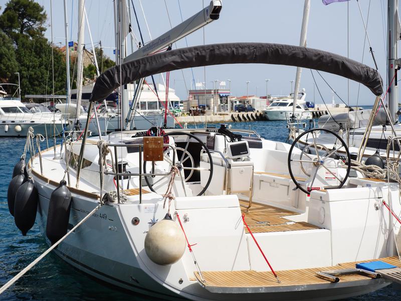 Book yachts online - sailboat - Sun Odyssey 449 - PORT ROYAL - rent