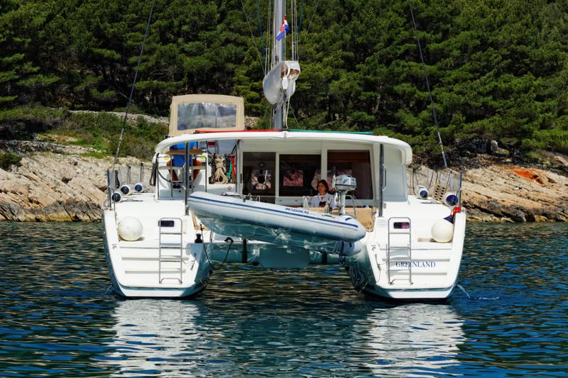 Book yachts online - catamaran - Lagoon 400 - GREENLAND - rent