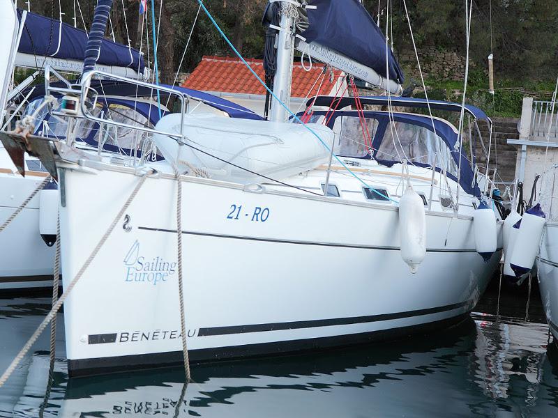 Book yachts online - sailboat - Beneteau Cyclades 39.3 - ALASKA - rent
