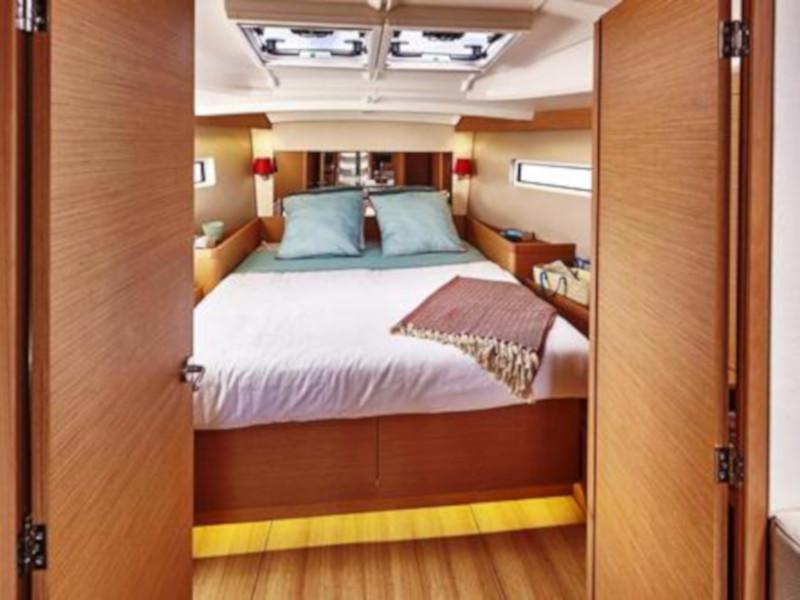 Book yachts online - sailboat - Sun Odyssey 440 - Celene - rent