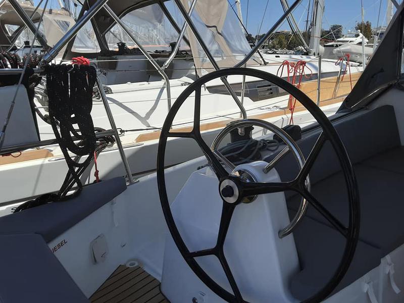 Book yachts online - sailboat - Sun Odyssey 410 - Circe - rent