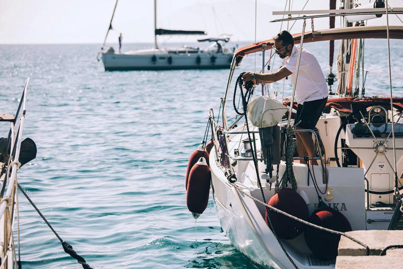 Book yachts online - sailboat - Oceanis 411 Clipper - Erika - rent