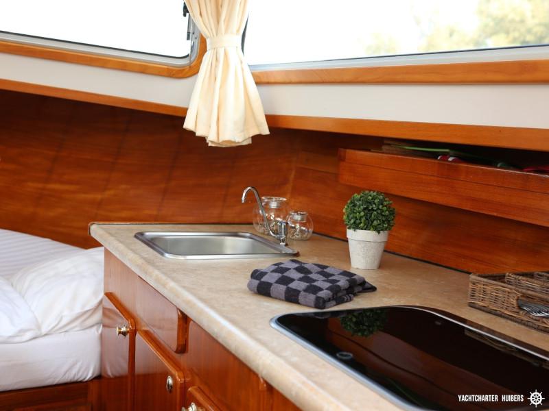 Book yachts online - motorboat - Curtevenne 830 AK - Polaris - rent