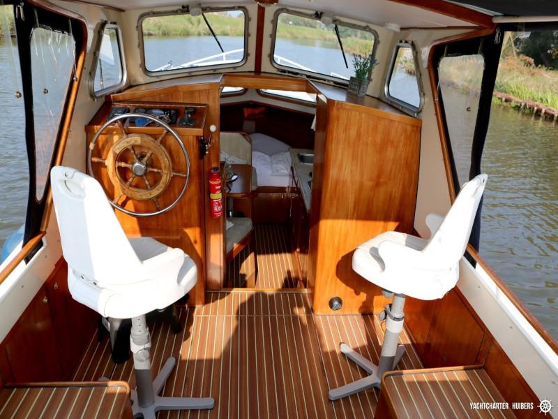 Book yachts online - motorboat - Curtevenne 830 AK - Polaris - rent