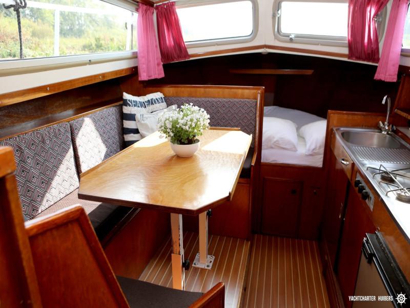 Book yachts online - motorboat - Curtevenne 830 - Haedi - rent