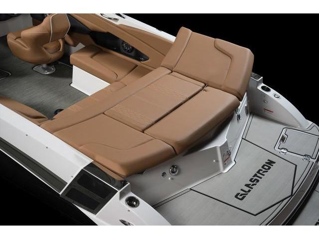 Book yachts online - motorboat - Glastron GT 245 - Blue Dream - rent