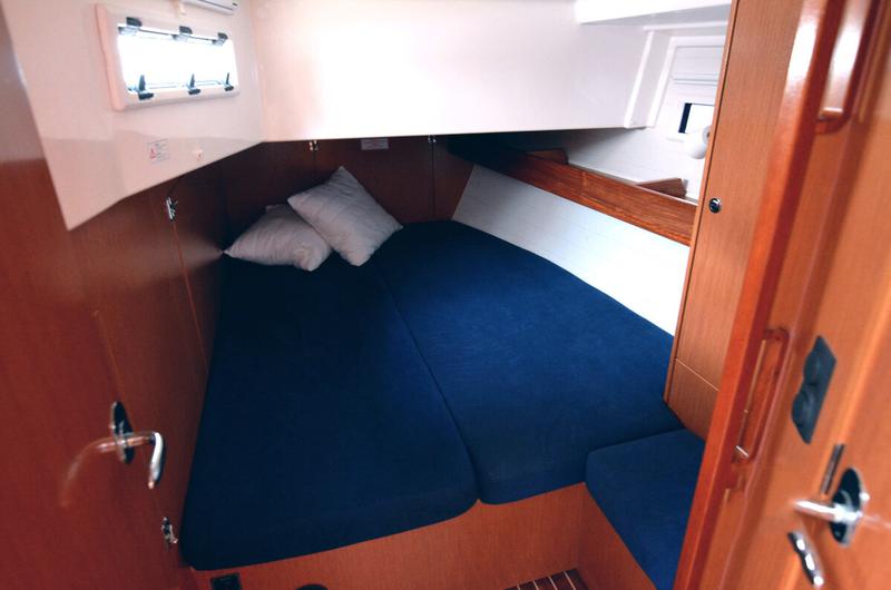 Book yachts online - sailboat - Bavaria 45 Cruiser - Nouvelle Vague - rent