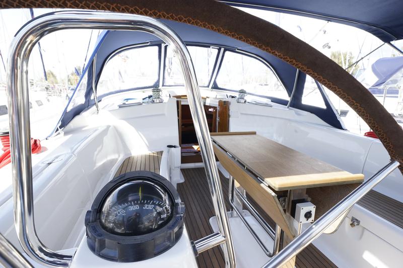 Book yachts online - sailboat - Bavaria 43 Cruiser - Kairos (Fully Refurbished 2019) - rent