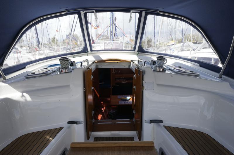 Book yachts online - sailboat - Bavaria 43 Cruiser - Kairos (Fully Refurbished 2019) - rent