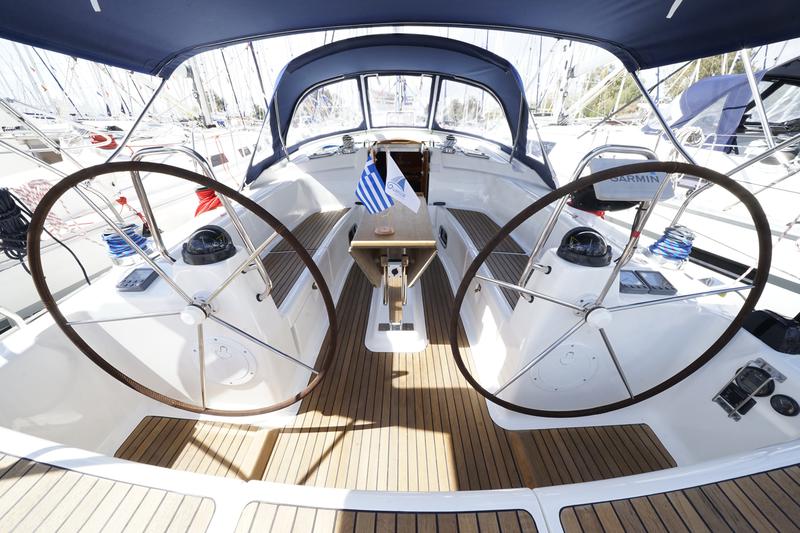 Book yachts online - sailboat - Bavaria 43 Cruiser - Kairos (Fully Refurbished 2019) - rent