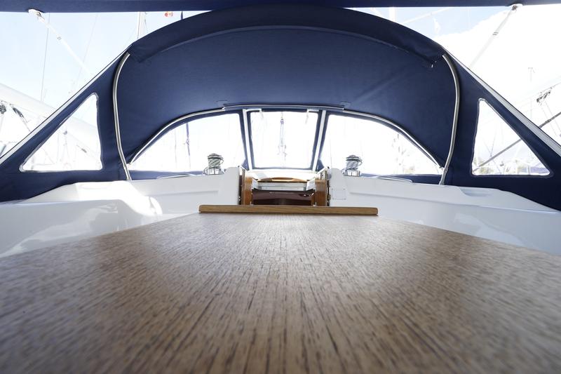 Book yachts online - sailboat - Bavaria 43 Cruiser - Kairos (Fully Refurbished 2019) - rent