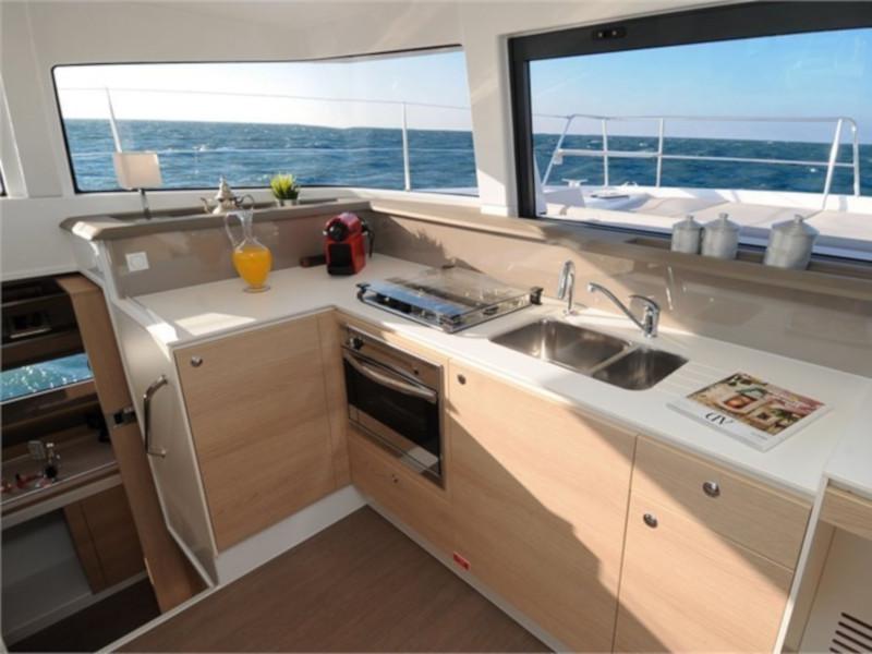 Book yachts online - catamaran - Bali 4.1 - Negroni - rent