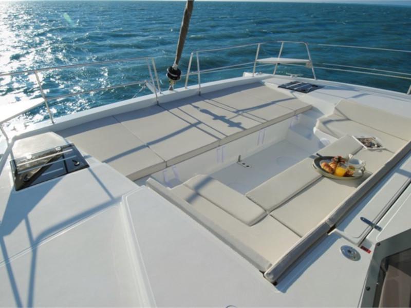 Book yachts online - catamaran - Bali 4.1 - Negroni - rent