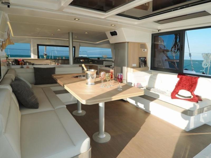 Book yachts online - catamaran - Bali 4.1 - Negroni - rent