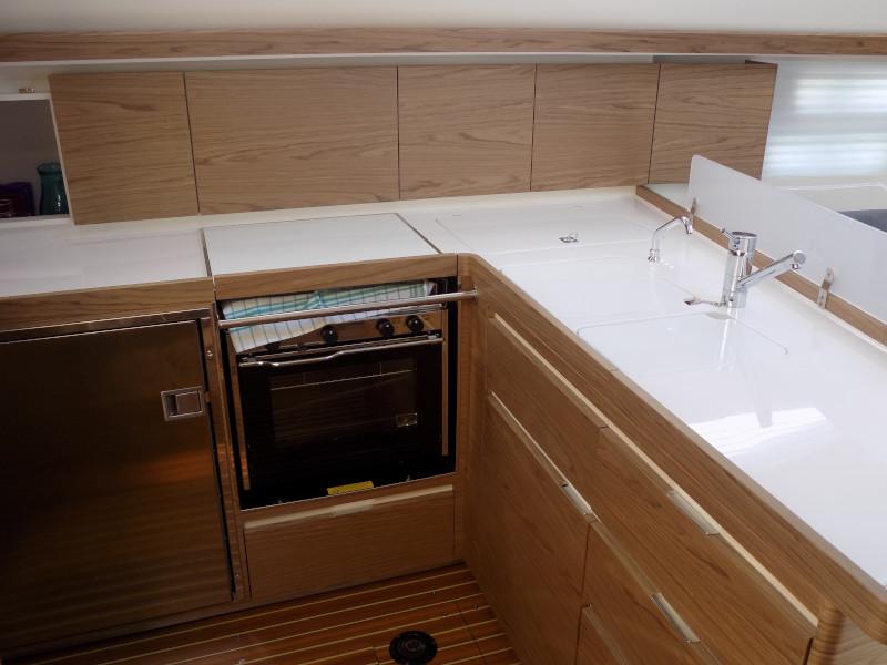 Book yachts online - sailboat - Elan 45 Impression - Lilo - rent