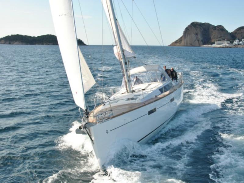 Book yachts online - sailboat - Oceanis 45 - Nesi 2 - rent