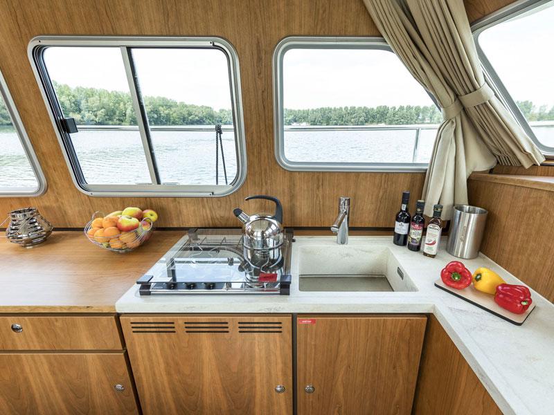 Book yachts online - motorboat - Linssen Classic Sturdy 35.0 AC - Linssen 35.0 AC - rent