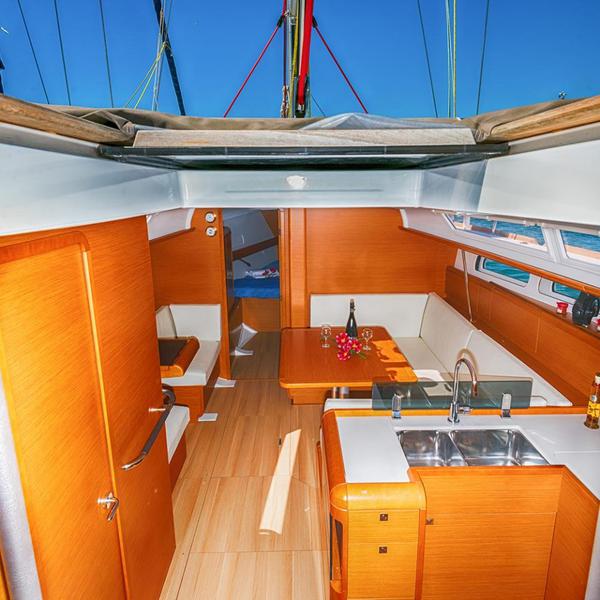 Book yachts online - sailboat - Sun Odyssey 409 - Calypso - rent