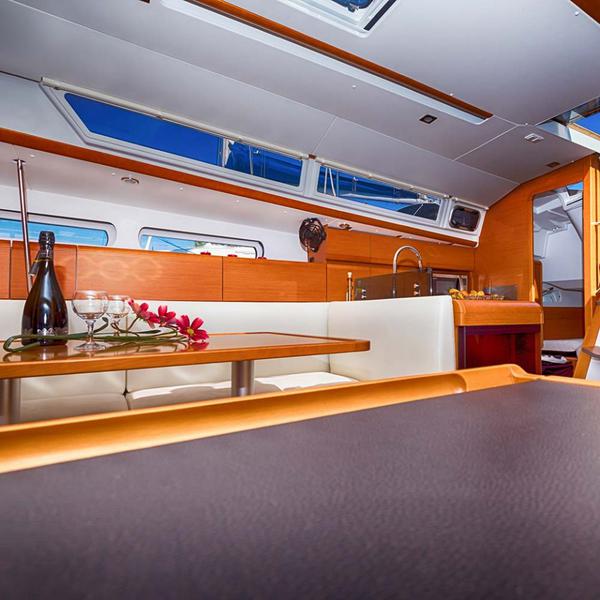 Book yachts online - sailboat - Sun Odyssey 409 - Calypso - rent